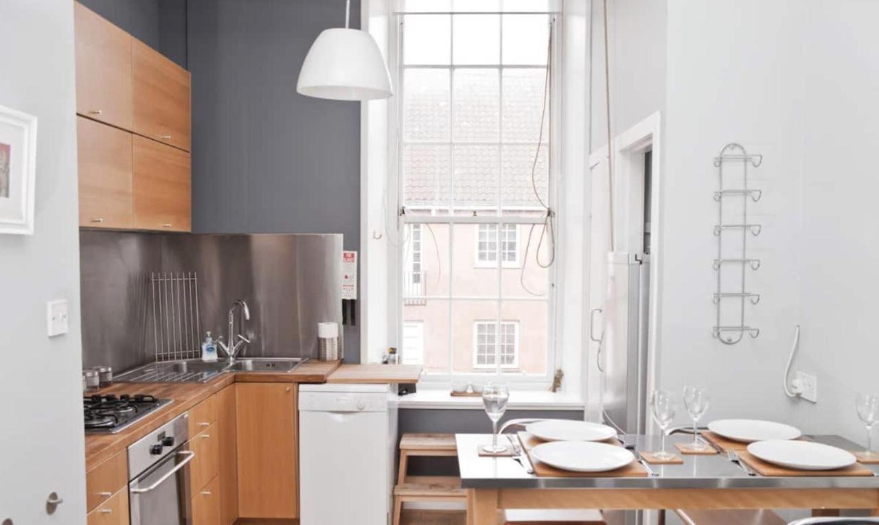 Royal Mile Apartment Эдинбург Экстерьер фото