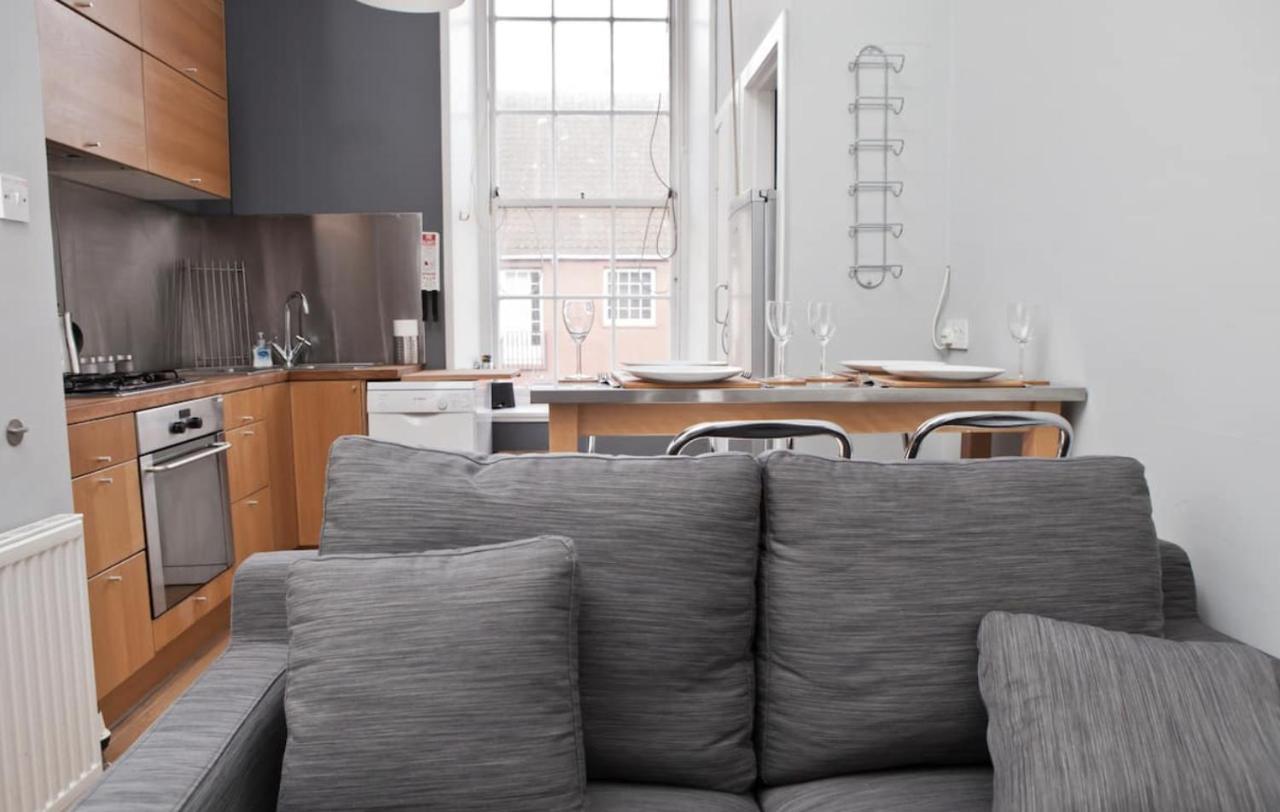 Royal Mile Apartment Эдинбург Экстерьер фото